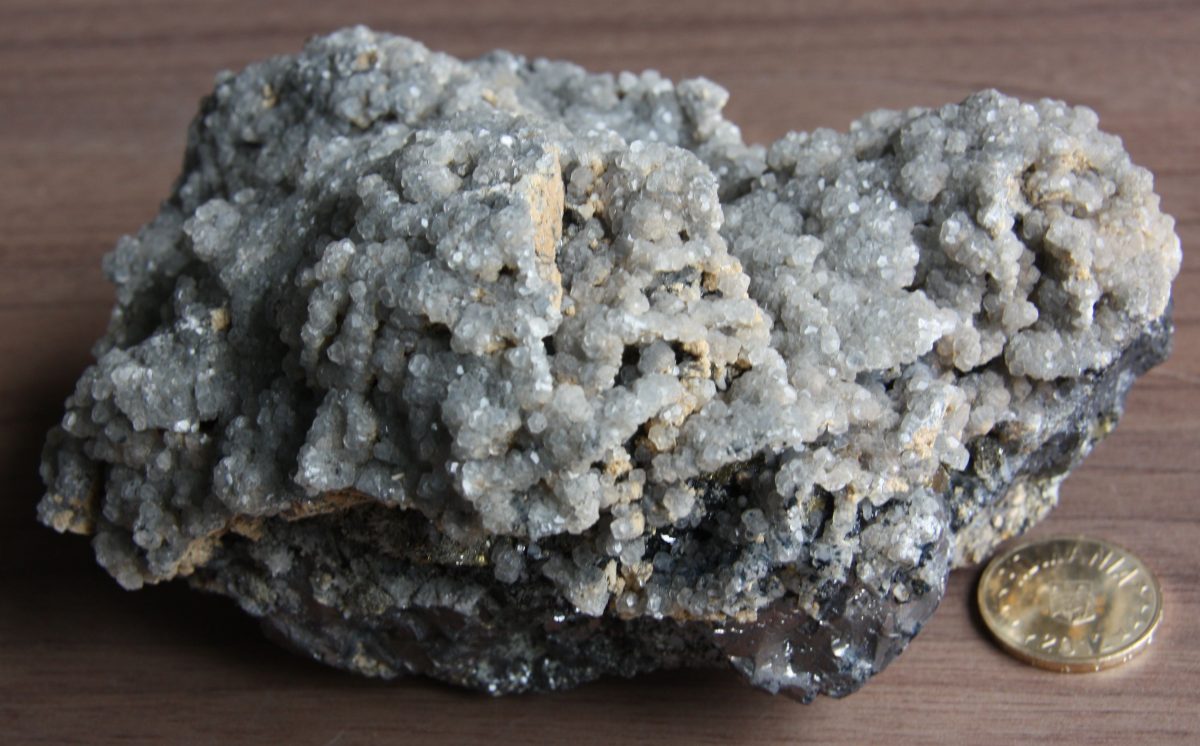 Calcit + Minereu complex (Galenă + Calcopirită)